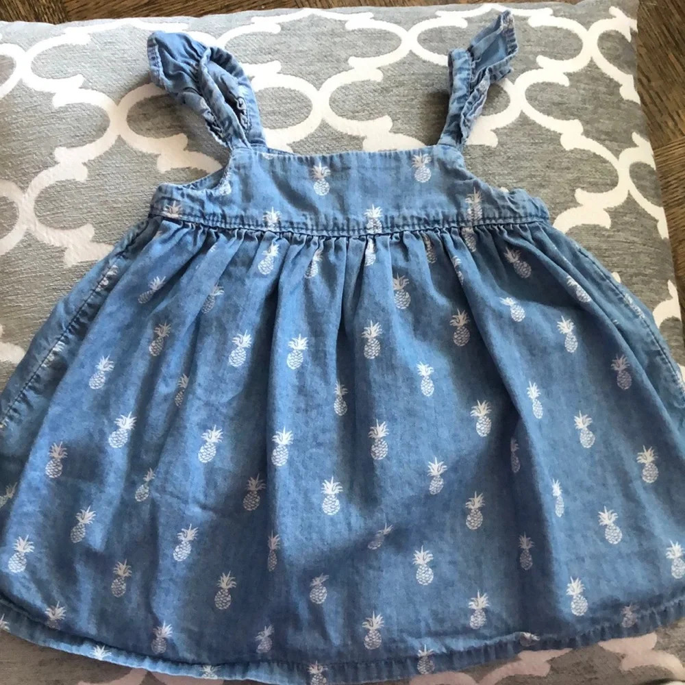 🍭3/$20🍭 Baby Gap shirt 💙 🍍